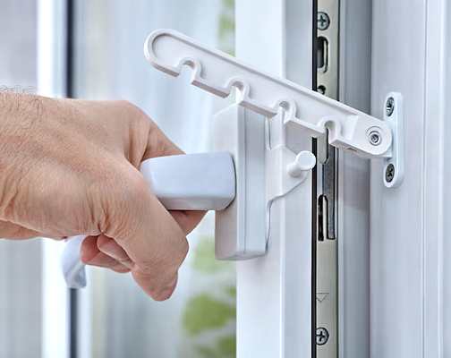 Регулировка фурнитуры пластиковых окон